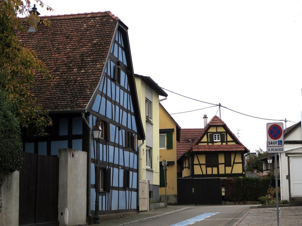 La Cour Des Amis Bed & Breakfast Vendenheim Exterior photo